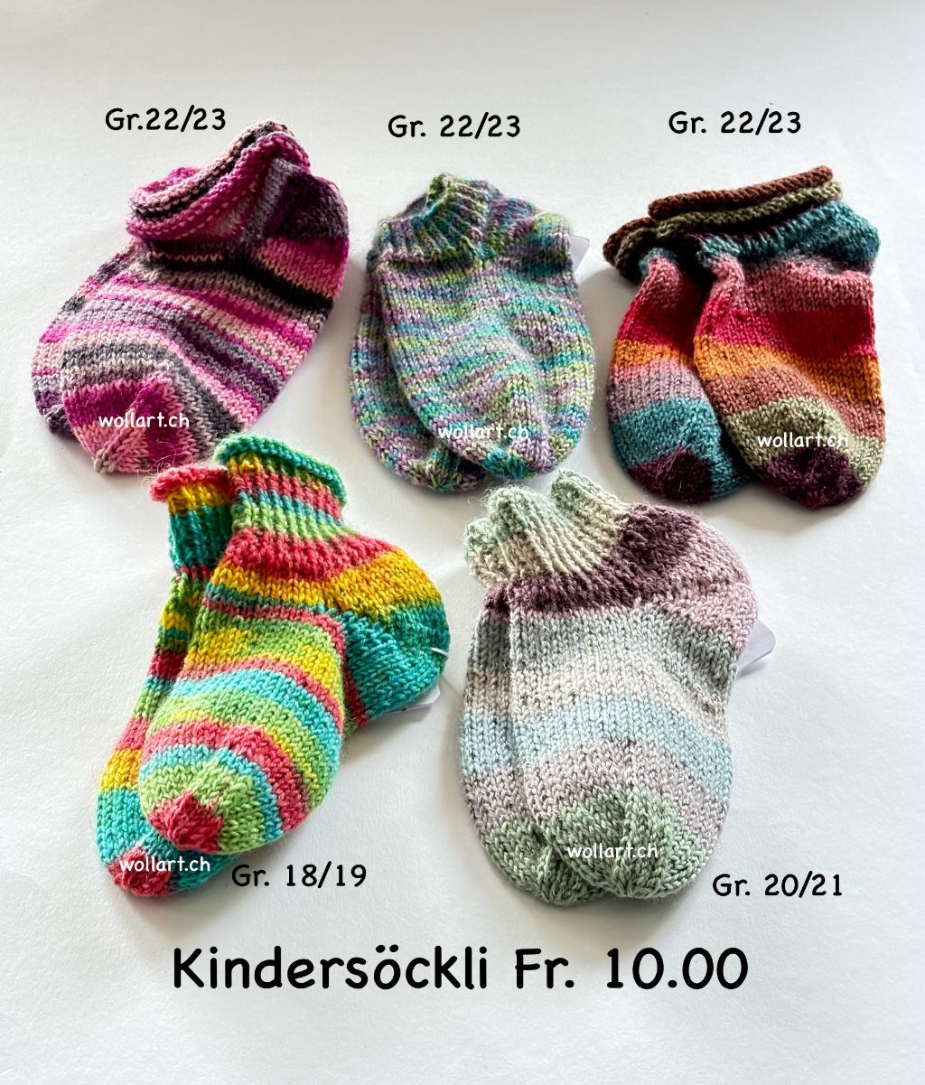 Kindersöckli gestrickt